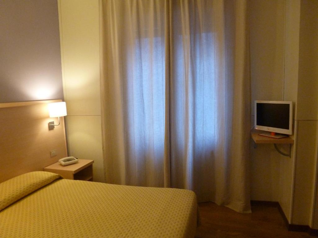 Hotel Da Cesare Stresa Oda fotoğraf
