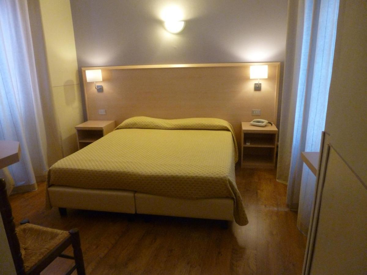 Hotel Da Cesare Stresa Oda fotoğraf